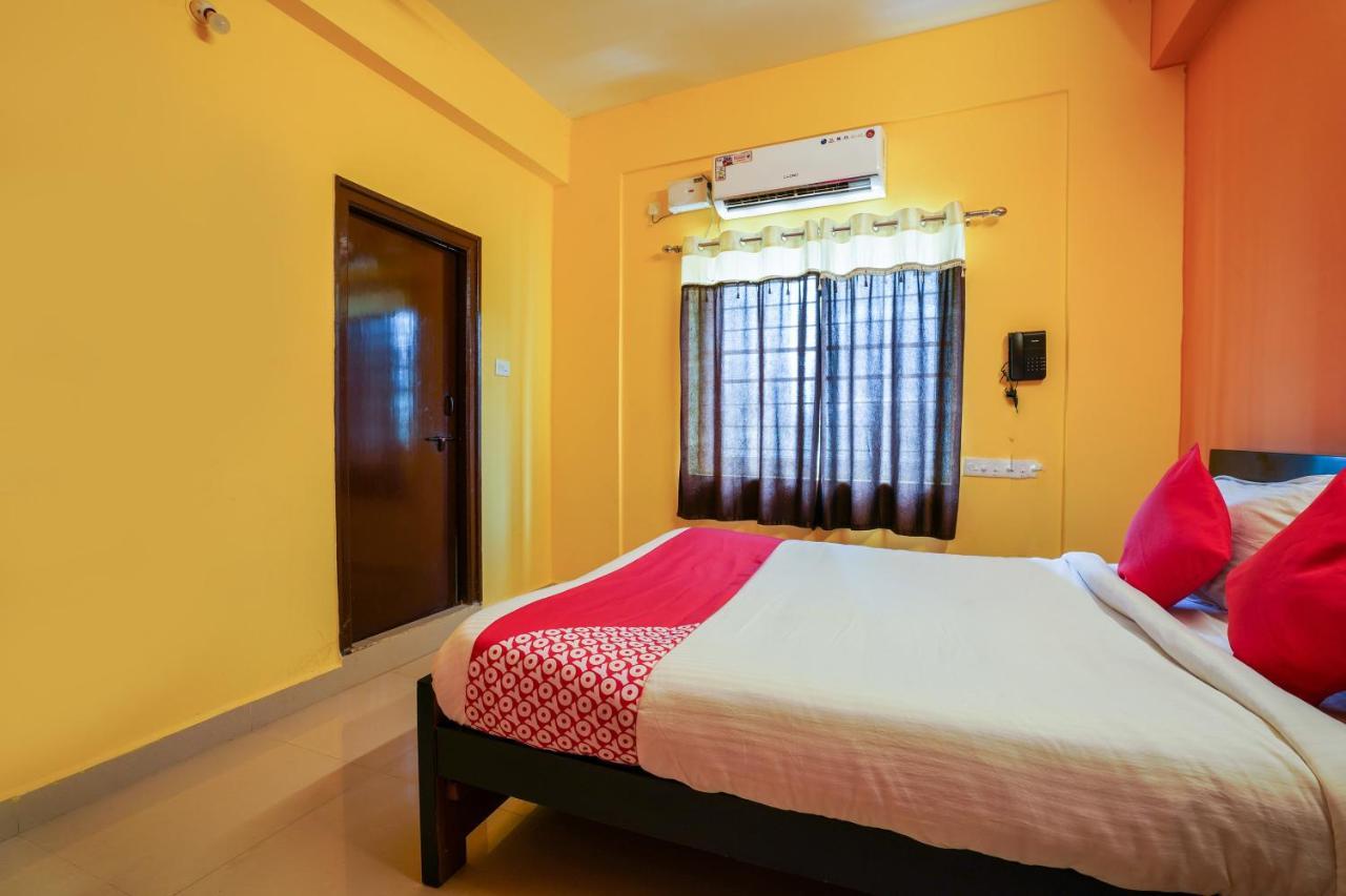 Oyo 70286 Svr Grand Hyderabad Exterior photo