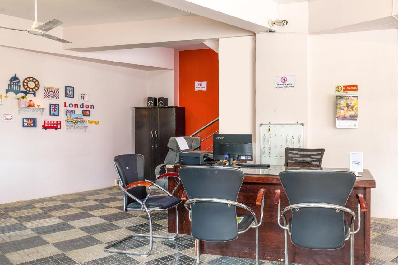 Oyo 70286 Svr Grand Hyderabad Exterior photo